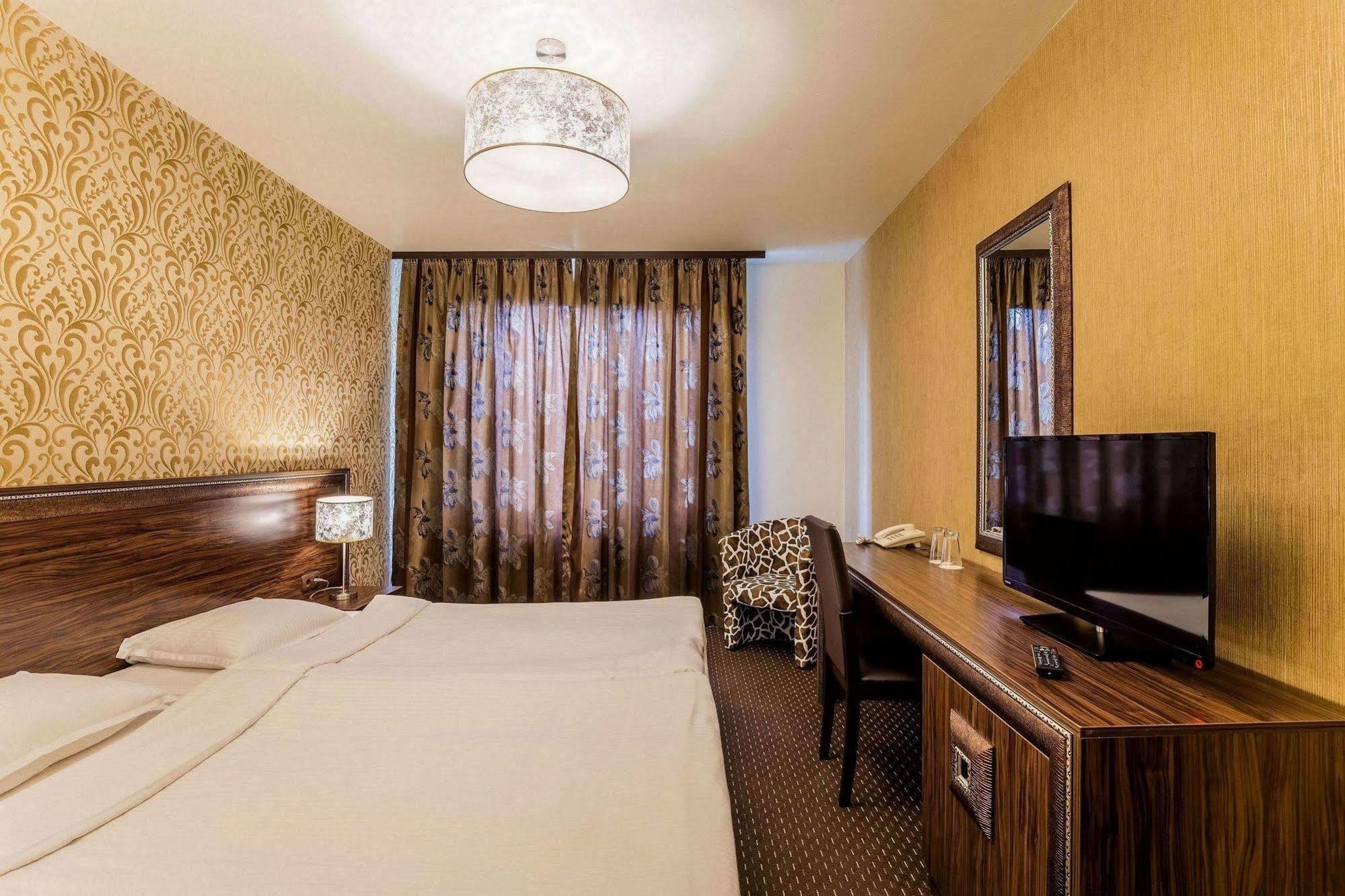 Elegance Hotel Stara Sagora