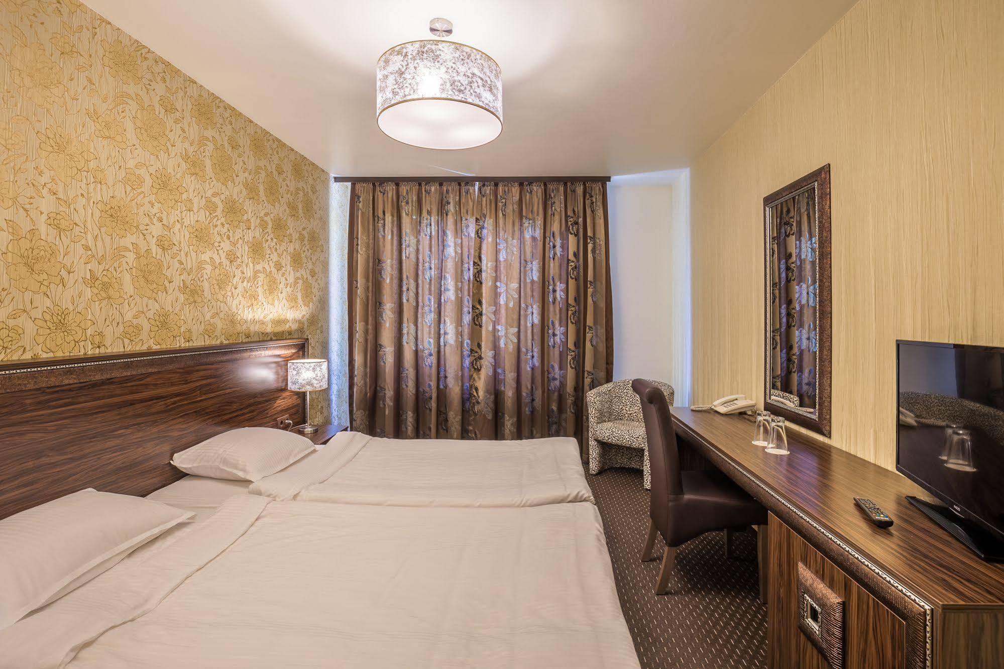 Elegance Hotel Stara Sagora
