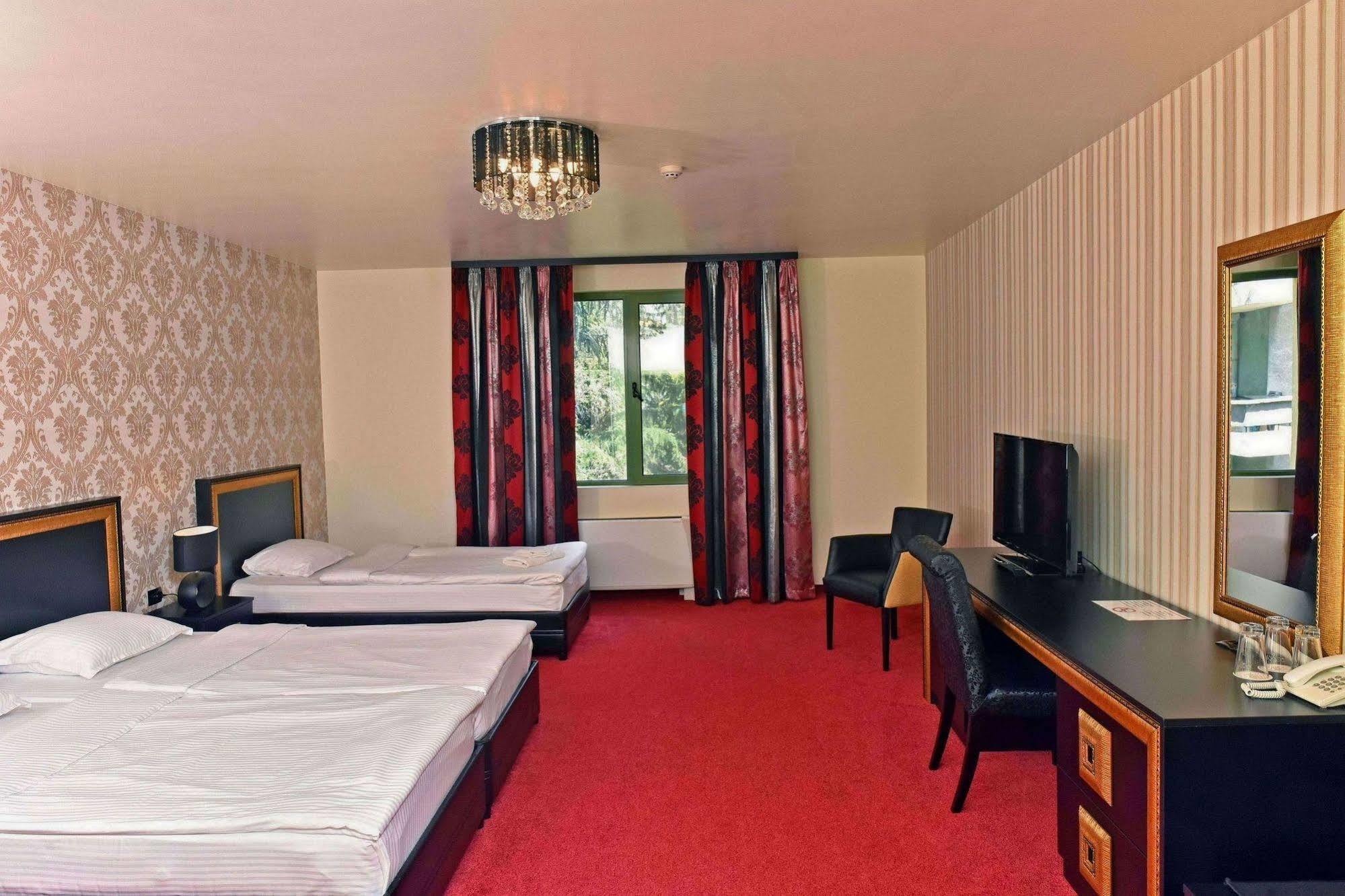 Hotel Elegance 3*